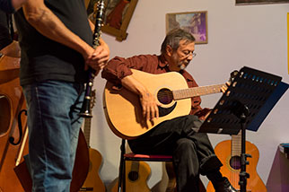 Selenkus #5. Peter Stadelmann, Gitarre. 10. Sotöönz-Stobete. G7, Güterstrasse 7, Luzern